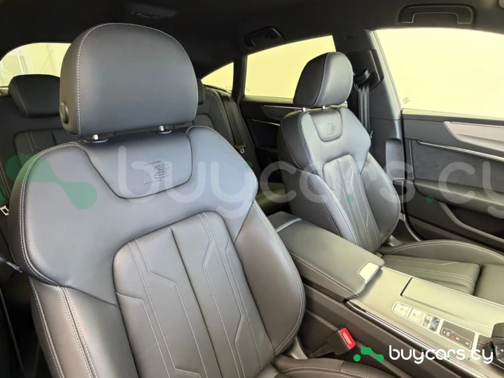 Audi A7 Черный