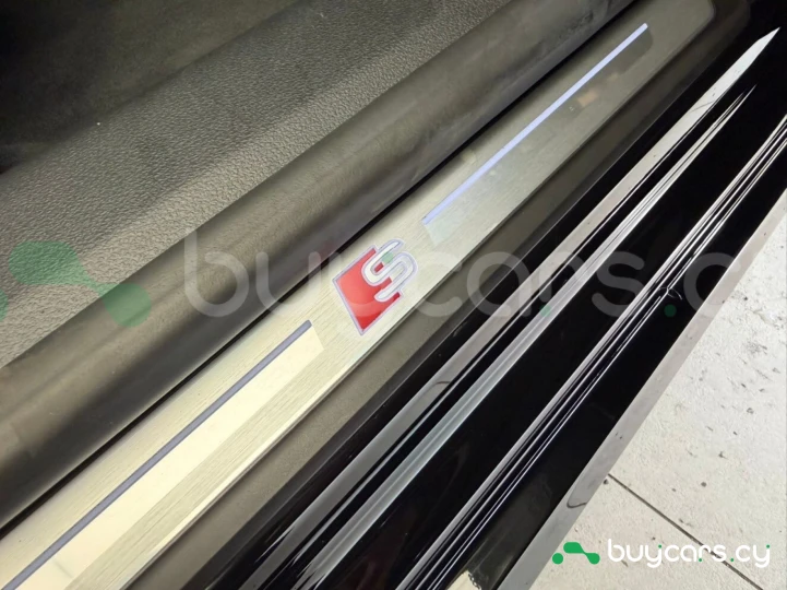 Audi A7 Черный