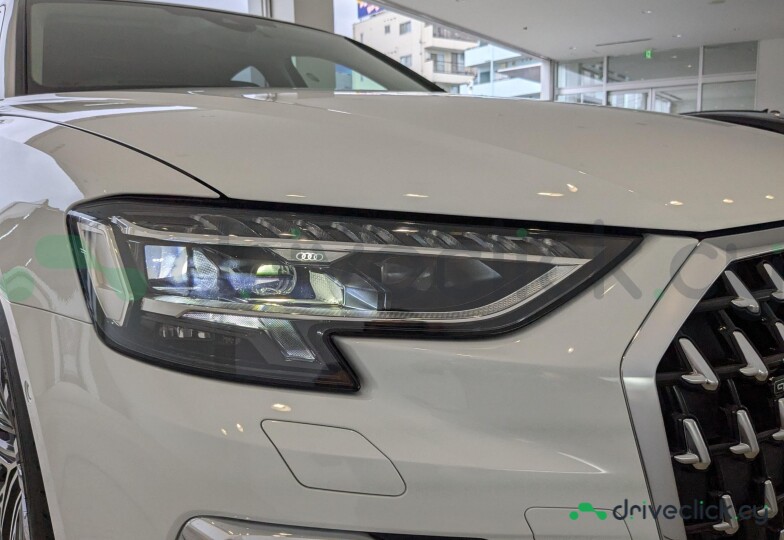 Audi A8 White