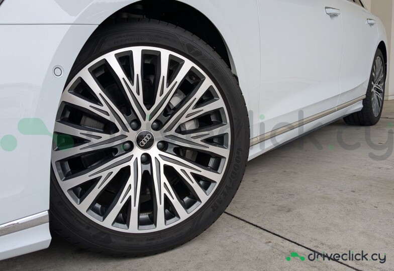 Audi A8 White