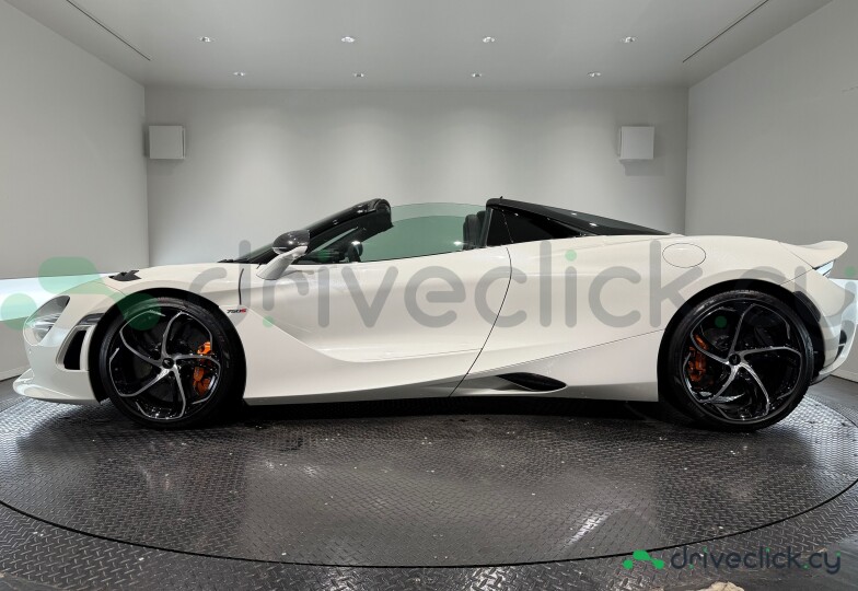 McLaren 750S White