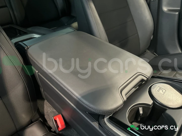 Porsche Panamera Белый