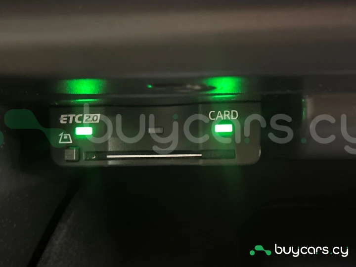 Porsche Panamera Белый