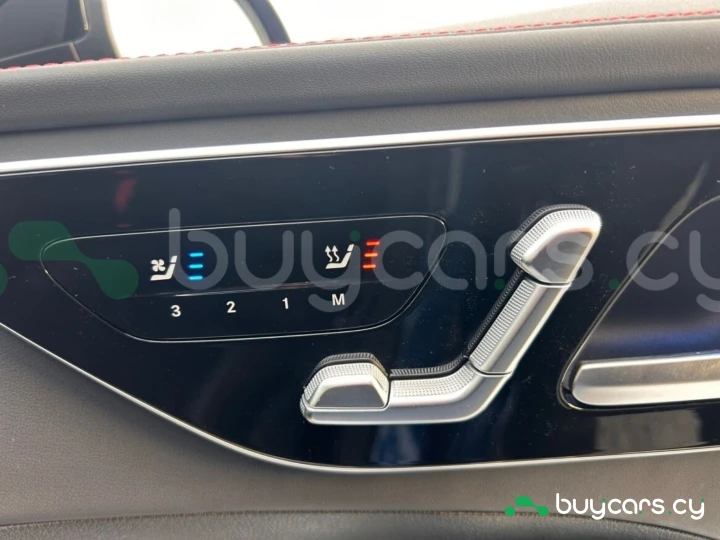 Mercedes C-class Blue