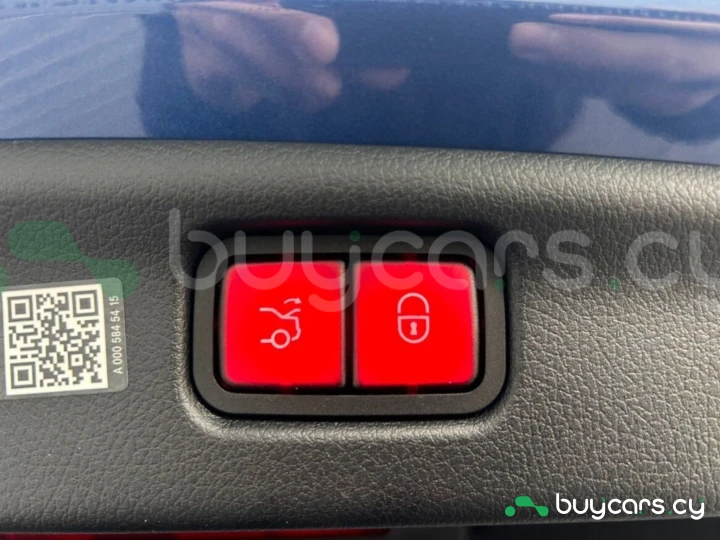 Mercedes C-class Blue