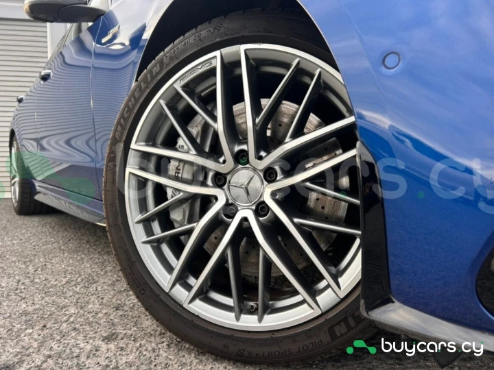 Mercedes C-class Blue