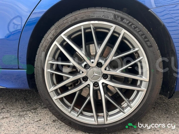 Mercedes C-class Blue