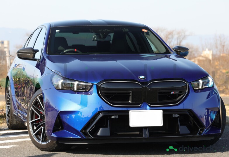 BMW M5 Синий