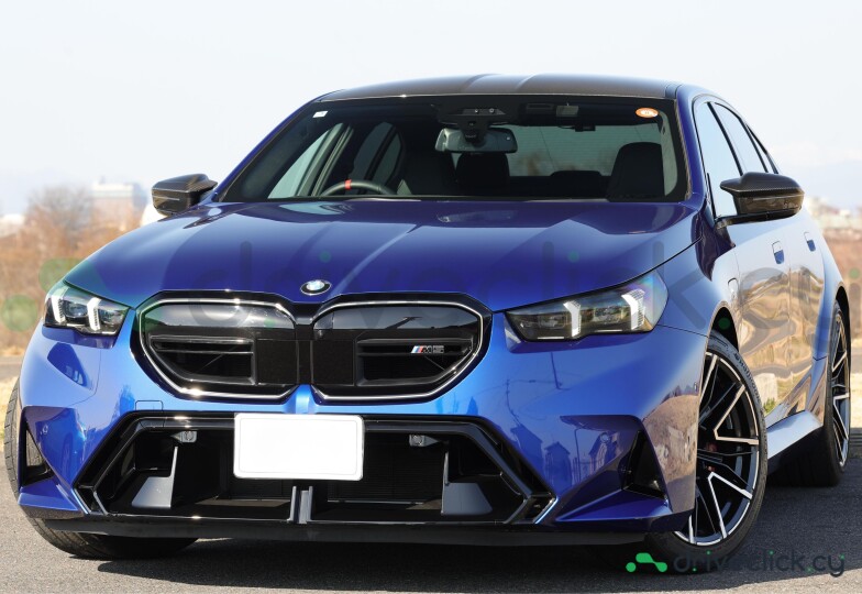BMW M5 Синий