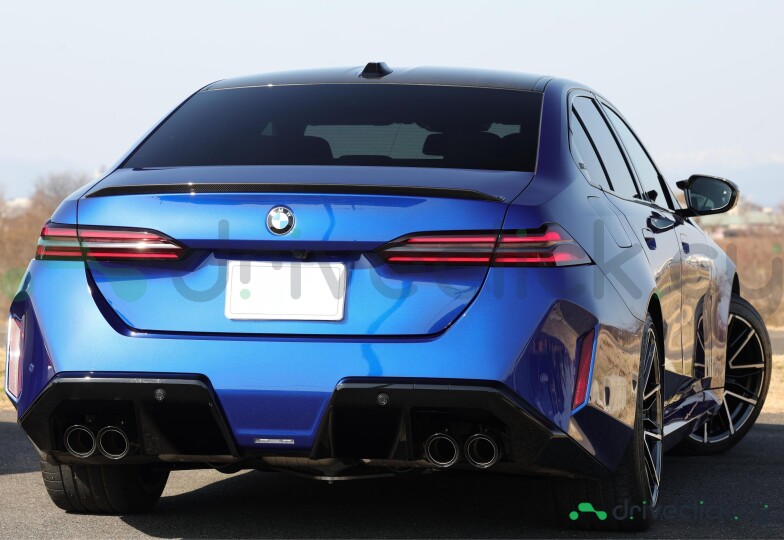 BMW M5 Синий