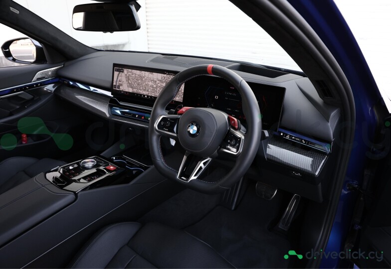 BMW M5 Синий