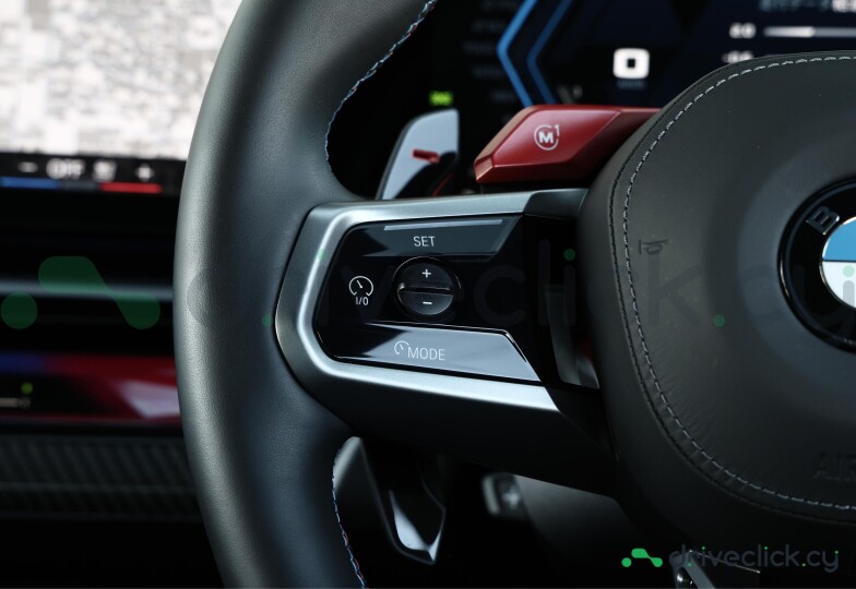 BMW M5 Синий