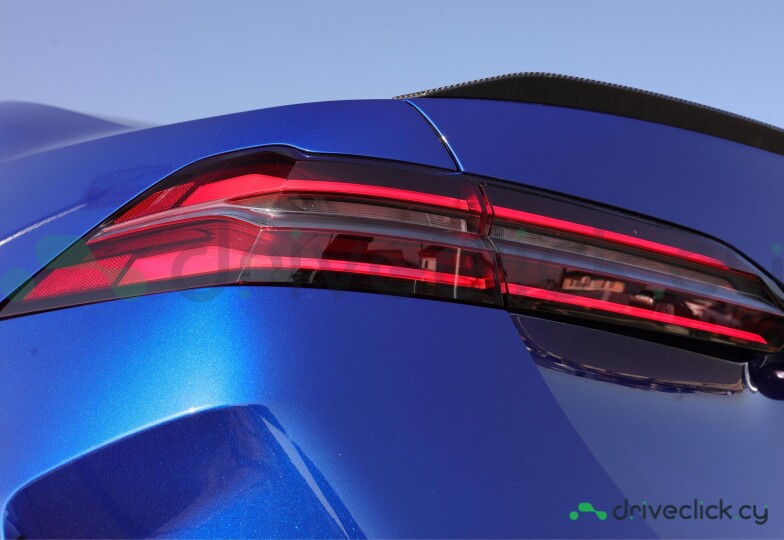 BMW M5 Синий
