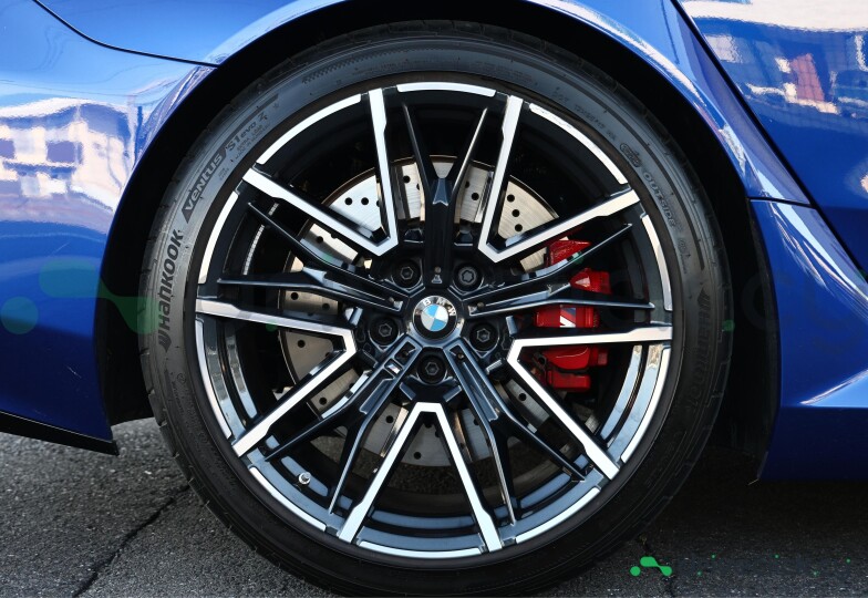 BMW M5 Синий