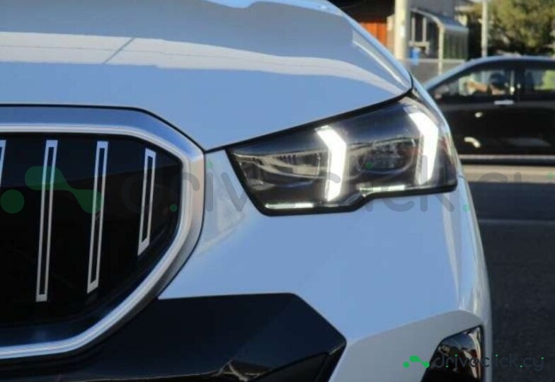 BMW 5 series White