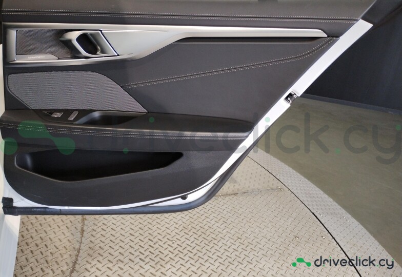 BMW 8 series White
