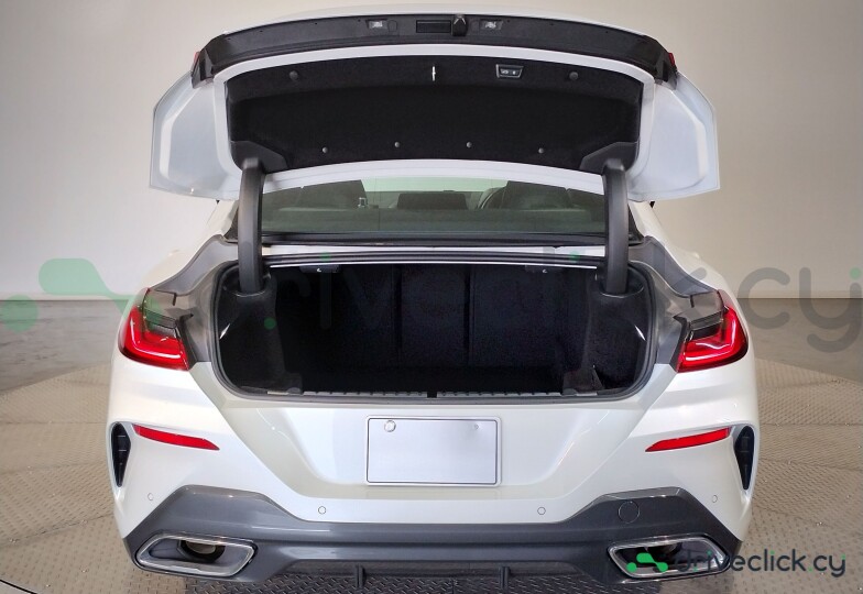 BMW 8 series White