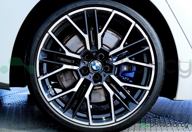 BMW 8 series White