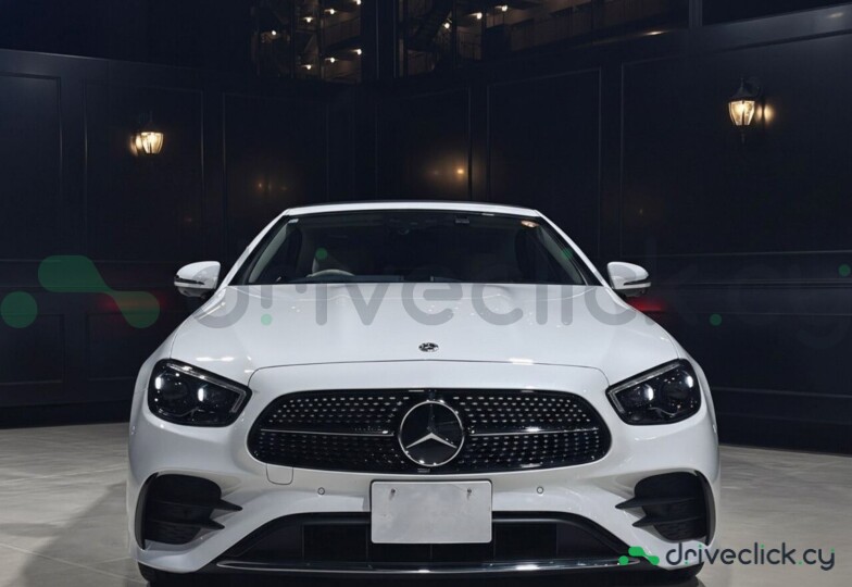Mercedes E-class White