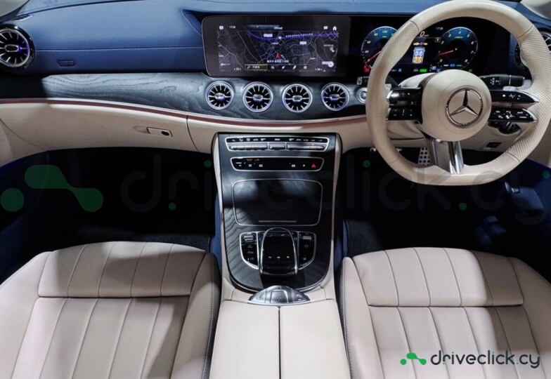 Mercedes E-class White