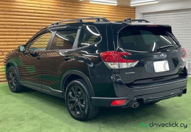 Subaru Forester Black