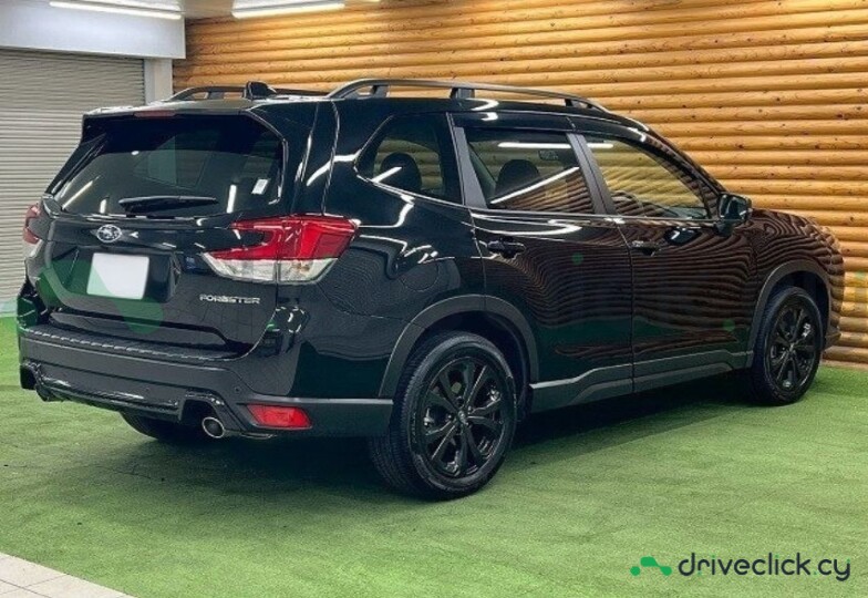 Subaru Forester Black