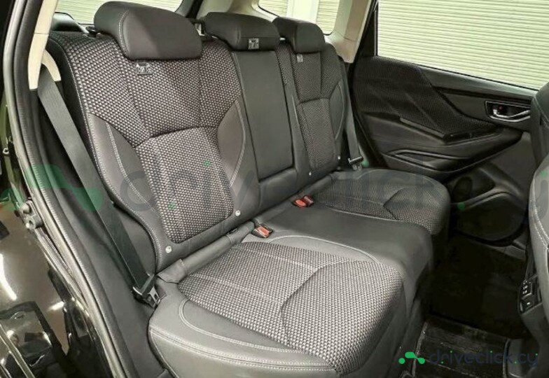 Subaru Forester Black