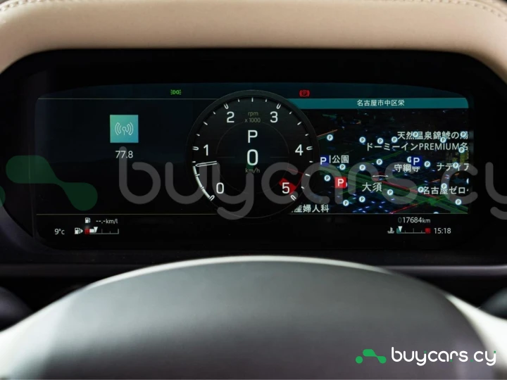 Land Rover Defender White