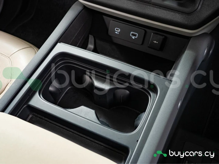 Land Rover Defender White