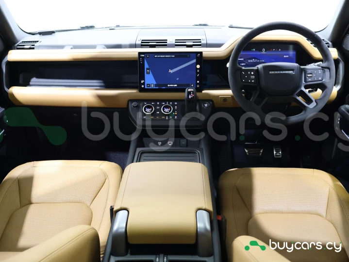 Land Rover Defender Black