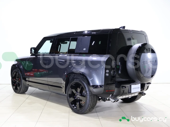 Land Rover Defender Black