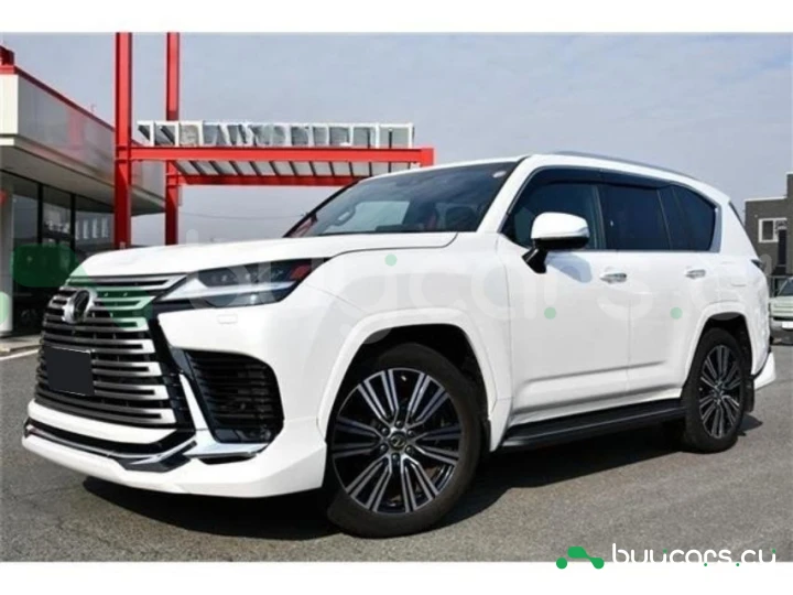 Lexus LX White