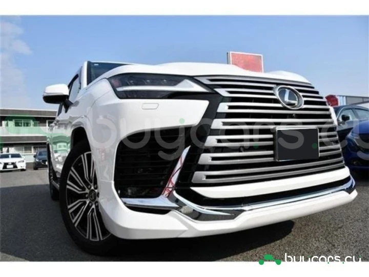 Lexus LX White