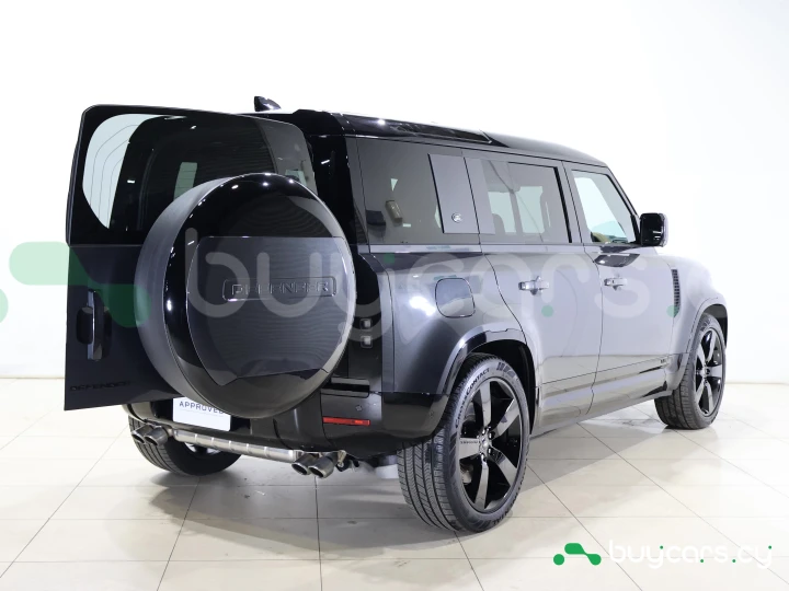 Land Rover Defender Black