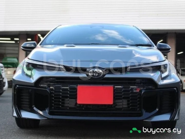 Toyota GR Corolla Серый