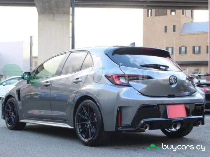 Toyota GR Corolla Серый