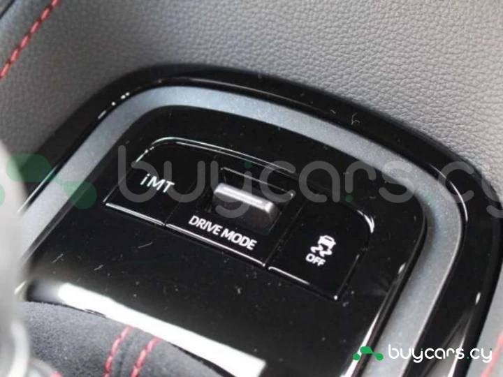 Toyota GR Corolla Серый