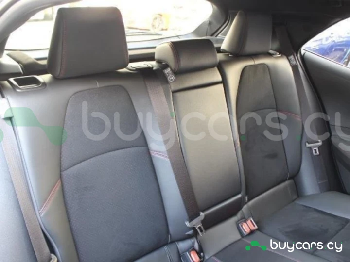 Toyota GR Corolla Серый