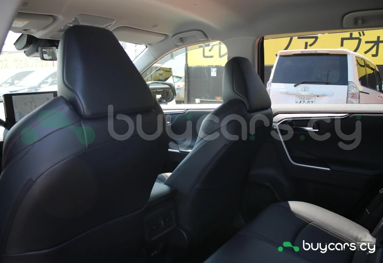 Toyota RAV4 Черный