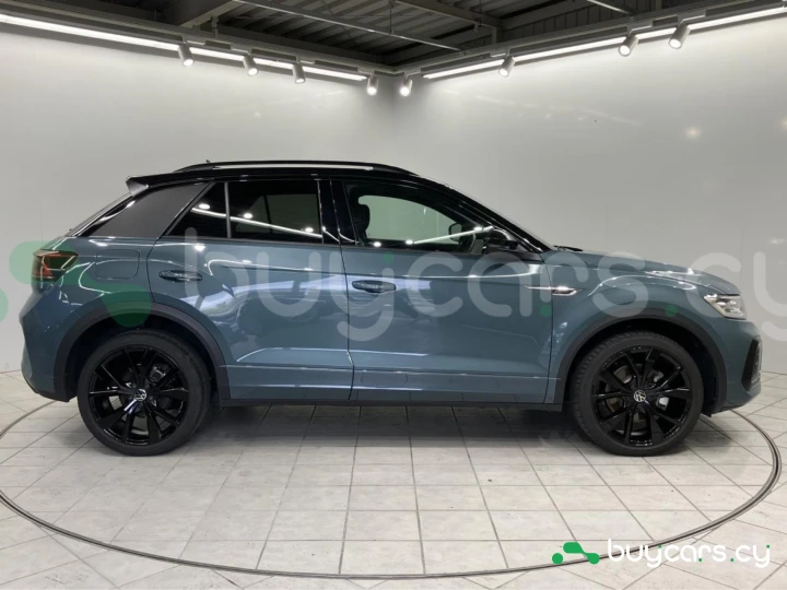 Volkswagen T-Roc Blue