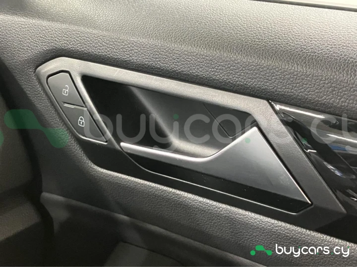 Volkswagen T-Roc Blue