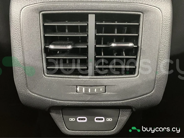 Volkswagen T-Roc Blue