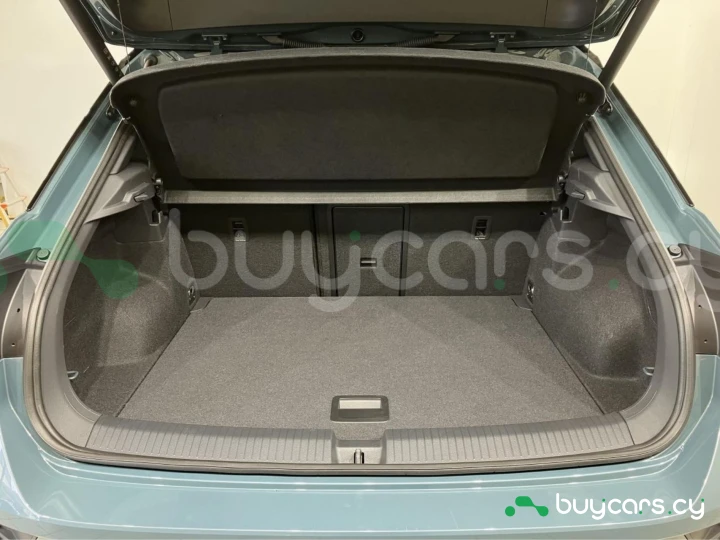 Volkswagen T-Roc Blue