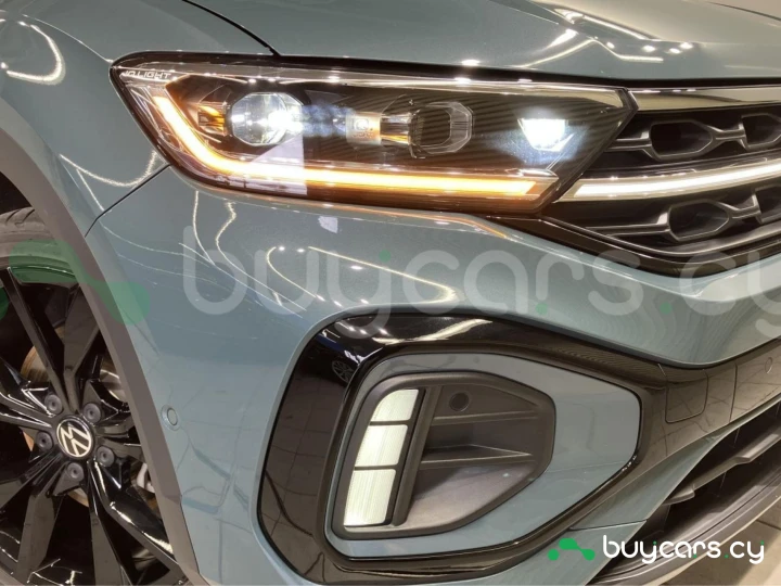 Volkswagen T-Roc Blue