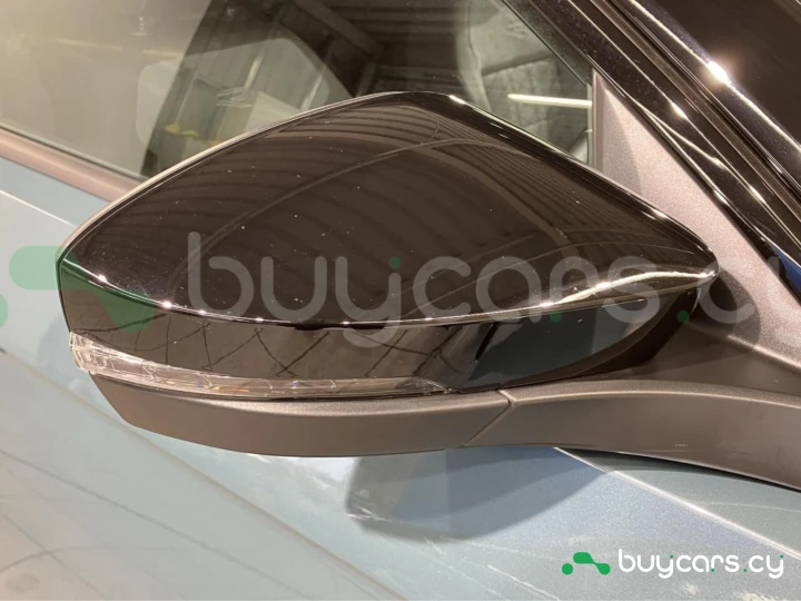 Volkswagen T-Roc Blue