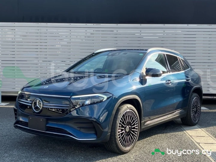 Mercedes EQA Синий