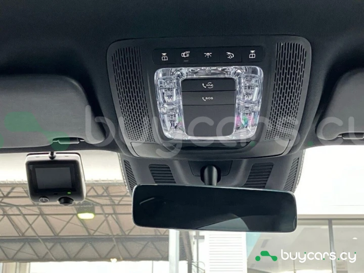 Mercedes EQA Синий