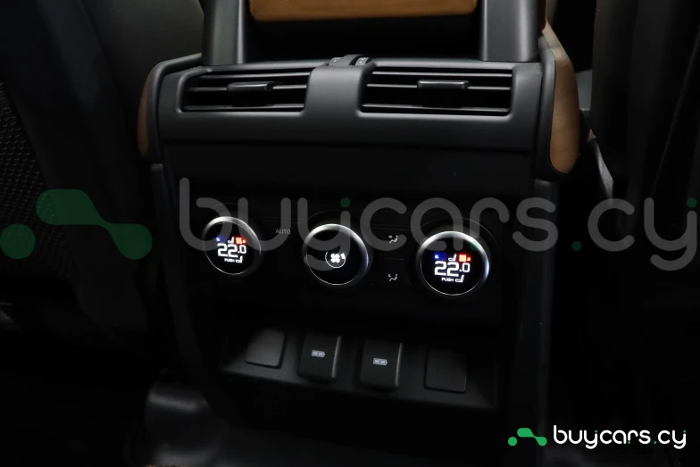 Land Rover Defender Синий