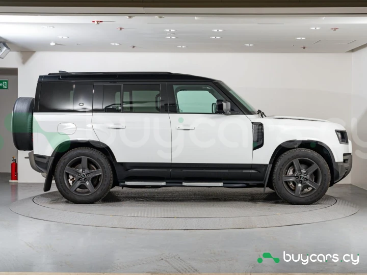 Land Rover Defender White