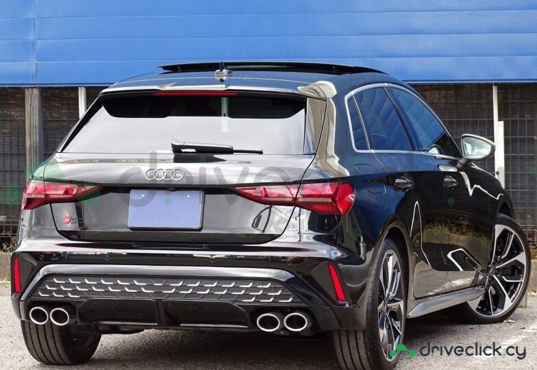 Audi S3 Black